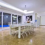 Kiziltas 6 Bedroom Seaview With Private Pool Hot Tub Villa *