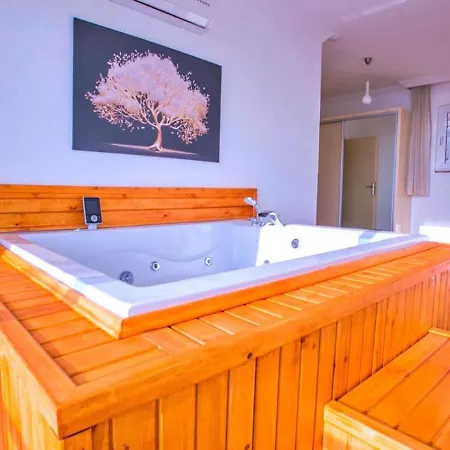 别墅 Kiziltas 6 Bedroom Seaview With Private Pool Hot Tub *