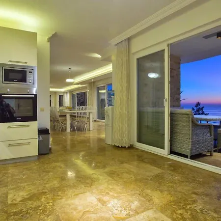 Villa Kiziltas 6 Bedroom Seaview With Private Pool Hot Tub *