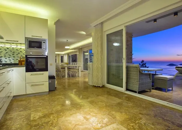 Willa Kiziltas 6 Bedroom Seaview With Private Pool Hot Tub *