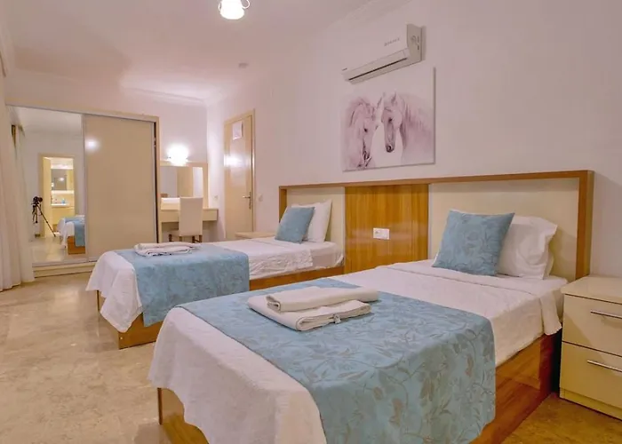 别墅 Kiziltas 6 Bedroom Seaview With Private Pool Hot Tub