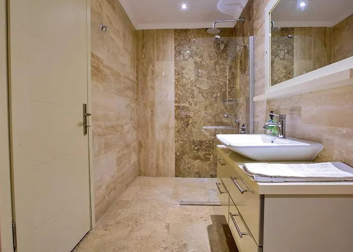 Kiziltas 6 Bedroom Seaview With Private Pool Hot Tub