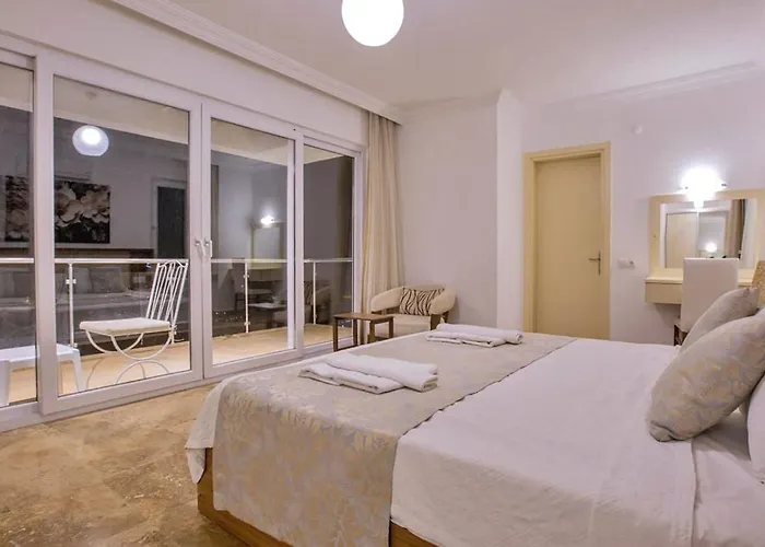 Kiziltas 6 Bedroom Seaview With Private Pool Hot Tub 别墅 *